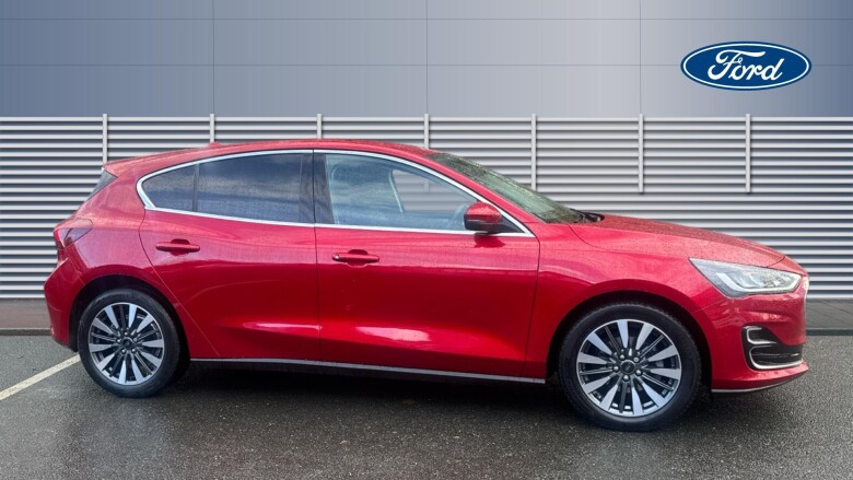 Ford Focus 1.0 EcoBoost Hybrid mHEV 155 Titanium Vignale 5dr Petrol Hatchback